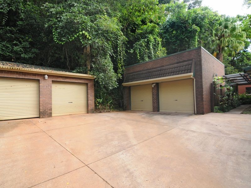 18 – 20 Cascade Drive, Redlynch QLD 4870