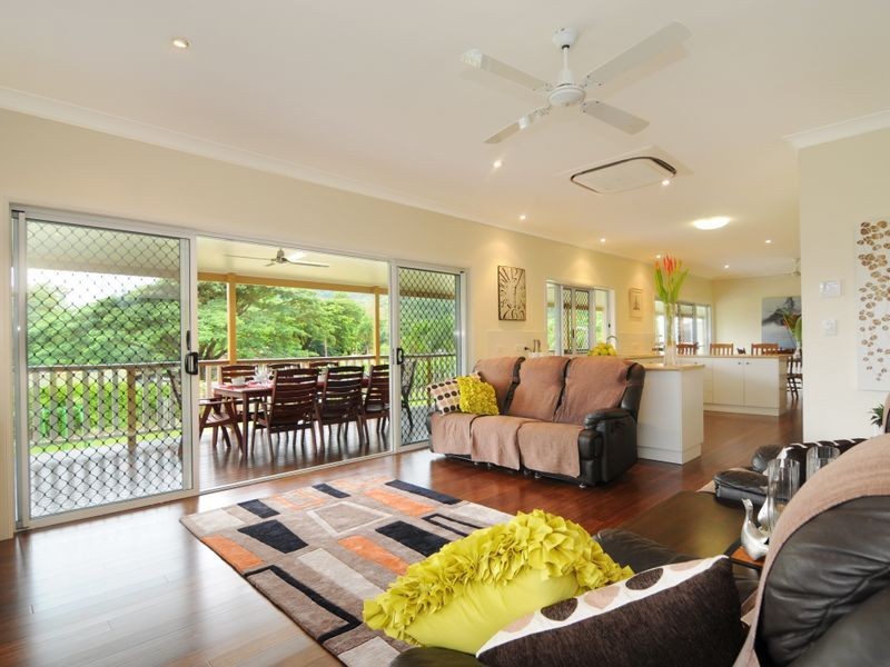 51-53 Stanton Road, Smithfield QLD 4878