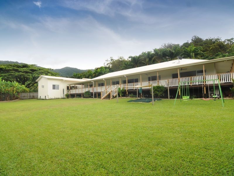 51-53 Stanton Road, Smithfield QLD 4878