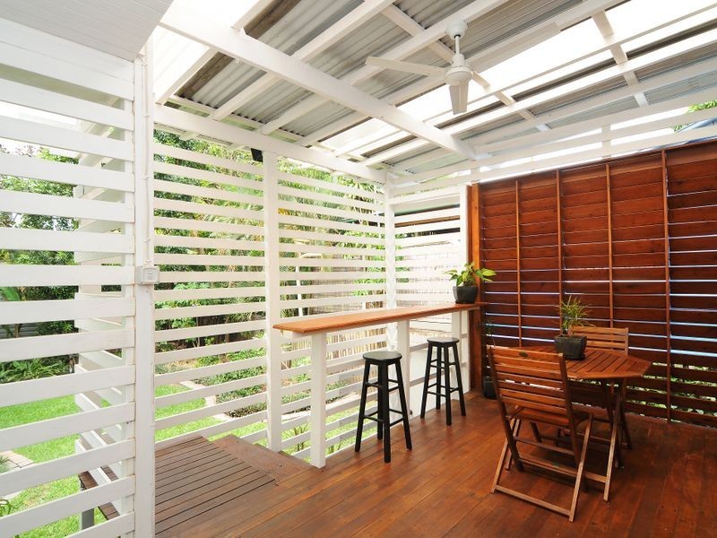 6 Cairns Street, Cairns North QLD 4870