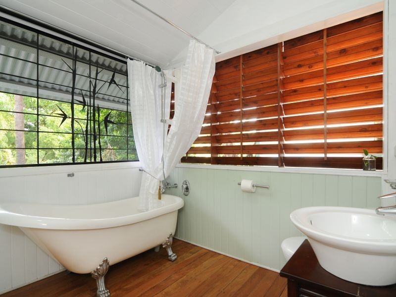 6 Cairns Street, Cairns North QLD 4870