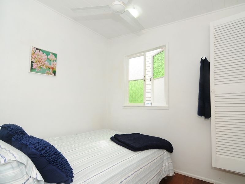 6 Cairns Street, Cairns North QLD 4870