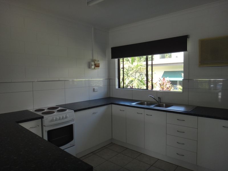 8/116 Collins Avenue, Edge Hill QLD 4870