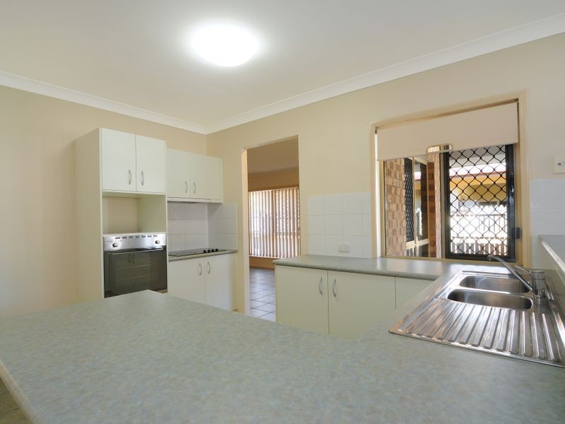 41 Wills Street, Brinsmead QLD 4870