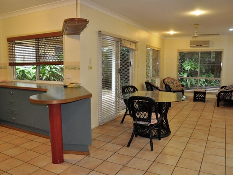2/42 Mason Street, Stratford QLD 4870
