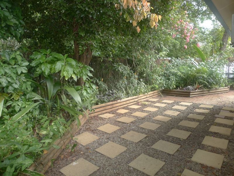 2/42 Mason Street, Stratford QLD 4870