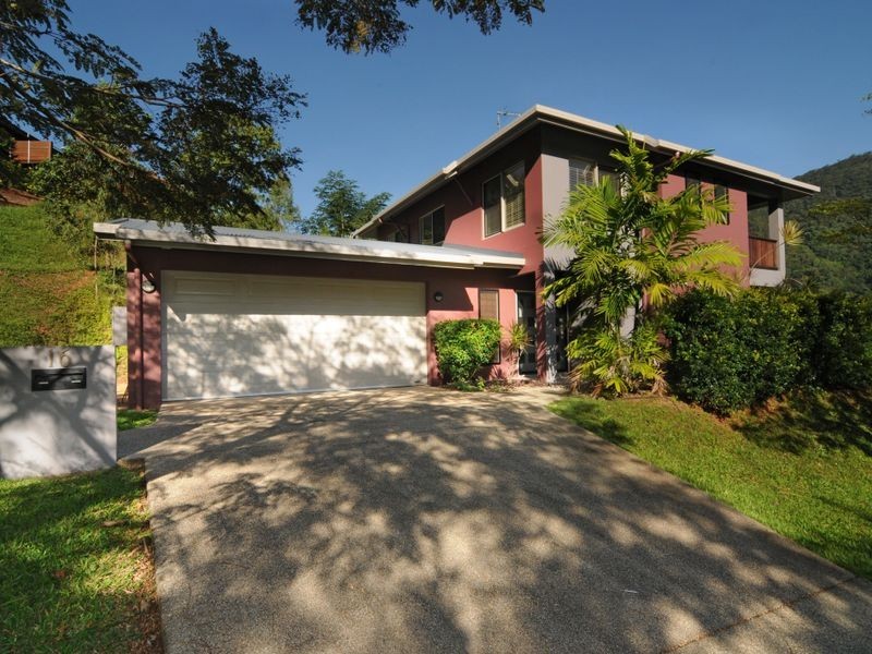 16 Willie Ming Close, Redlynch QLD 4870