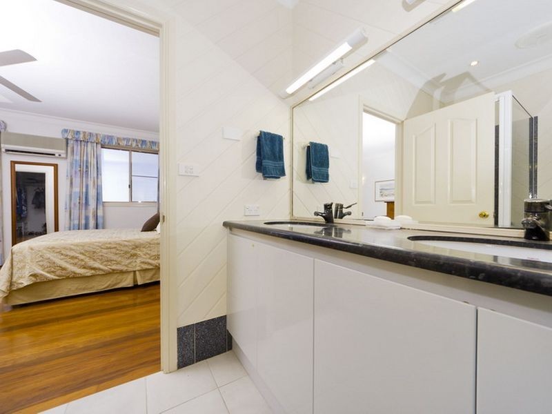 32 Gouldian Street, Bayview Heights QLD 4868