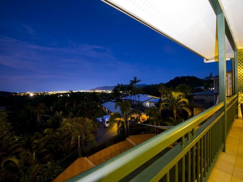 32 Gouldian Street, Bayview Heights QLD 4868