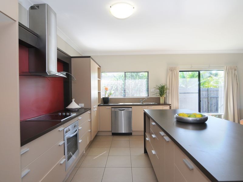 36 Hockey Avenue, Smithfield QLD 4878