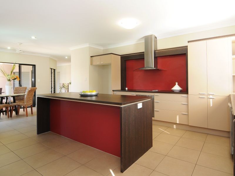 36 Hockey Avenue, Smithfield QLD 4878