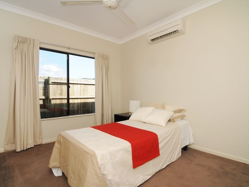 36 Hockey Avenue, Smithfield QLD 4878