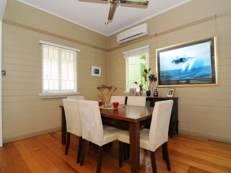 16 Thomas Street, Manunda QLD 4870
