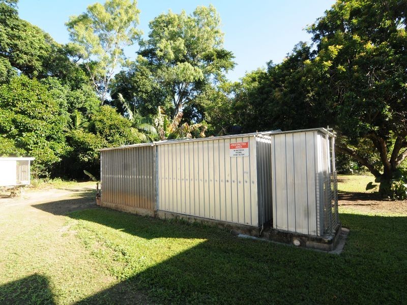 71663 Bruce Highway, Centenary Heights QLD 4869