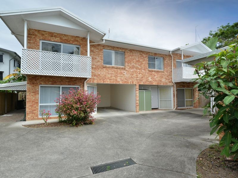 3/111 Callaghan Street, Mooroobool QLD 4870