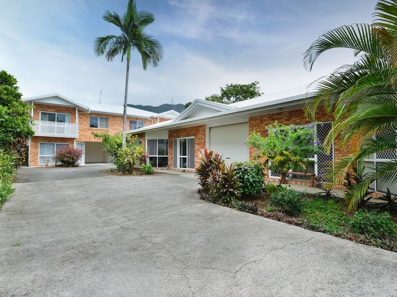 3/111 Callaghan Street, Mooroobool QLD 4870