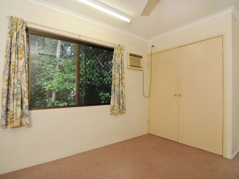 11/64 Pease Street, Manoora QLD 4870