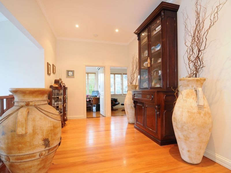 26 Friend Street, Edge Hill QLD 4870