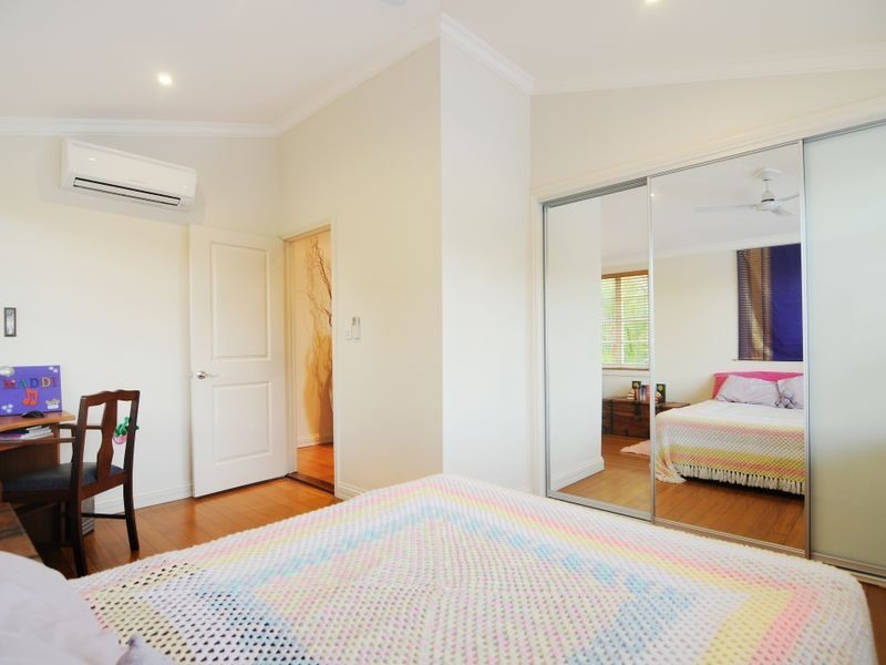 26 Friend Street, Edge Hill QLD 4870