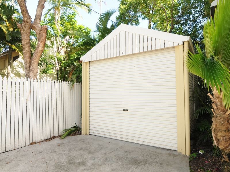 7/201 McLeod Street, Cairns North QLD 4870