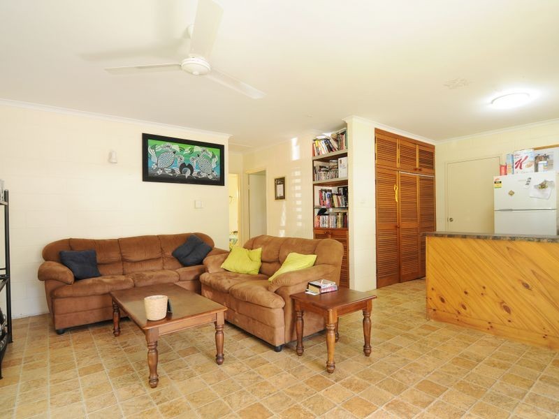 6/191 Woodward Street, Whitfield QLD 4870