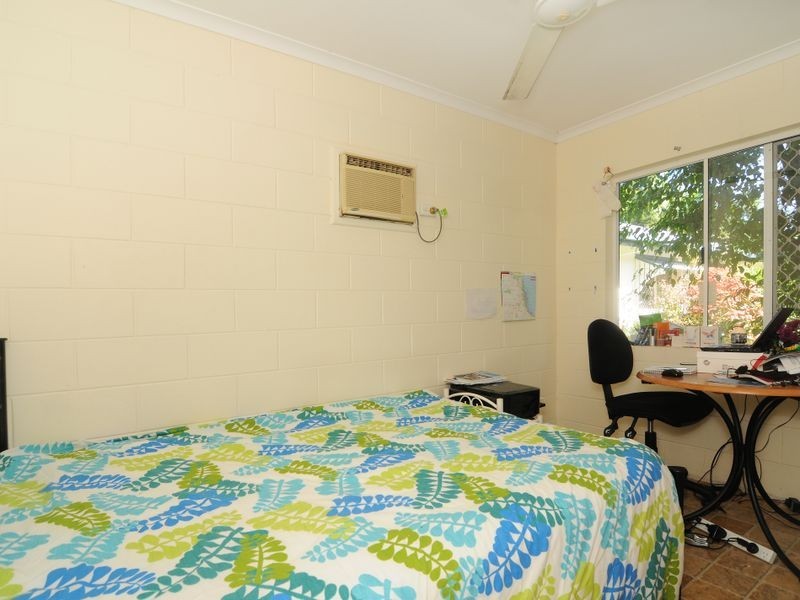 6/191 Woodward Street, Whitfield QLD 4870