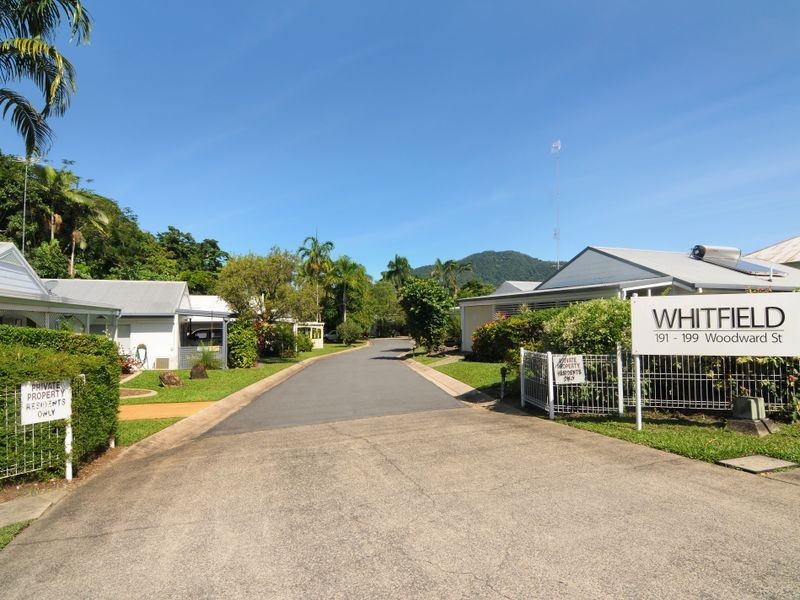 6/191 Woodward Street, Whitfield QLD 4870