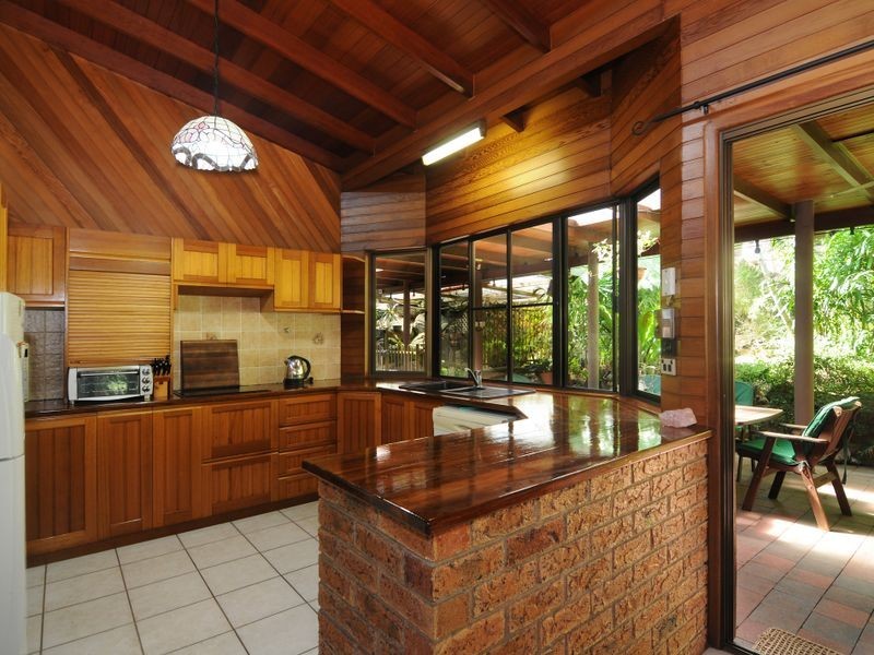 21 View Street, Brinsmead QLD 4870