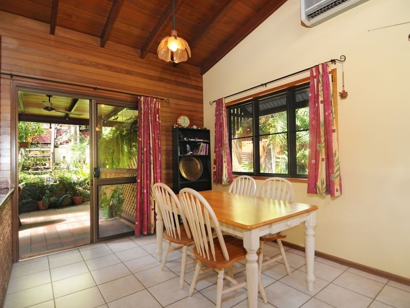 21 View Street, Brinsmead QLD 4870