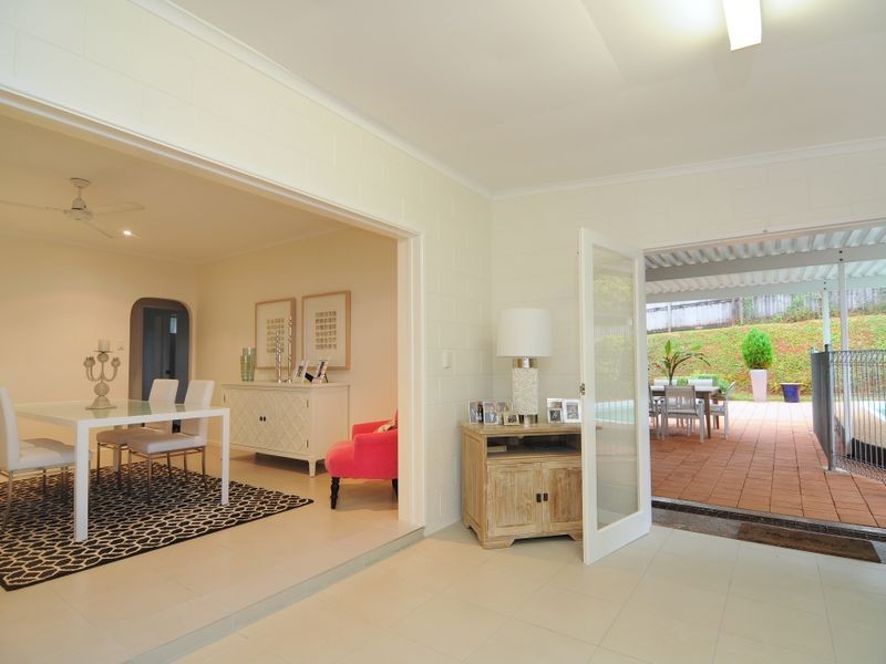 11 Adam Drive, Brinsmead QLD 4870