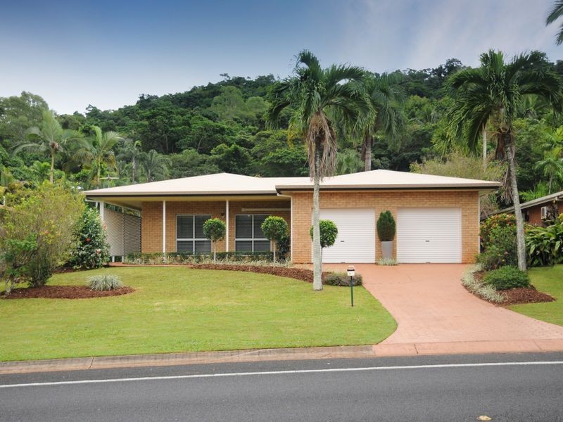 11 Adam Drive, Brinsmead QLD 4870