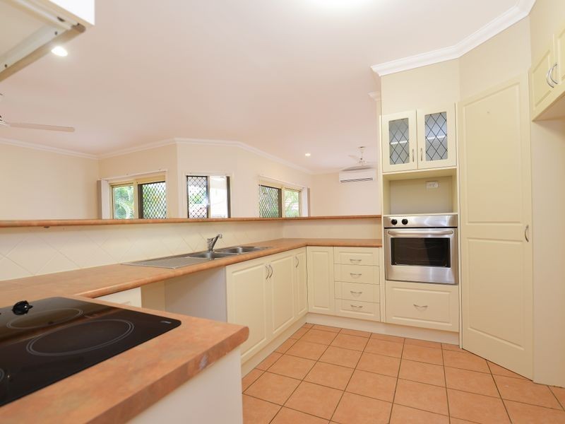35 Taringa Close, Brinsmead QLD 4870