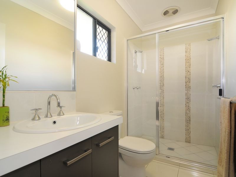 82 Xavier Herbert Drive, Redlynch QLD 4870