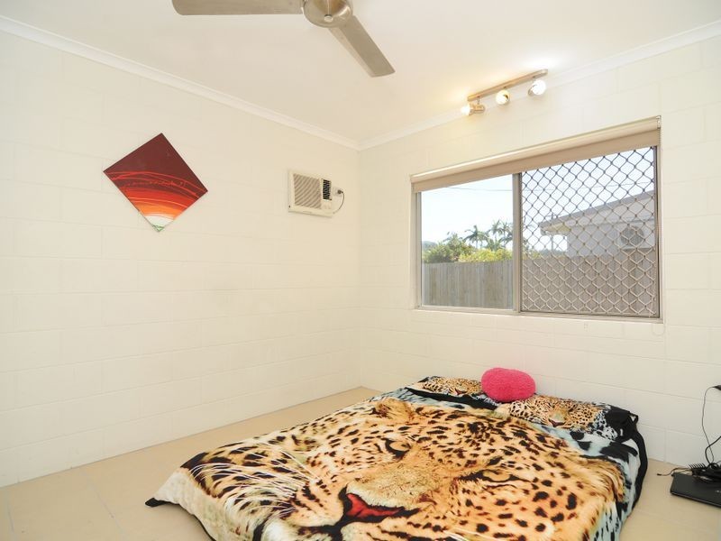 1 Conlan Close, Manoora QLD 4870