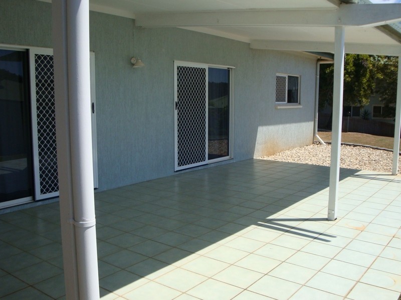 10/5 Brinsmead Terrace, Kanimbla QLD 4870