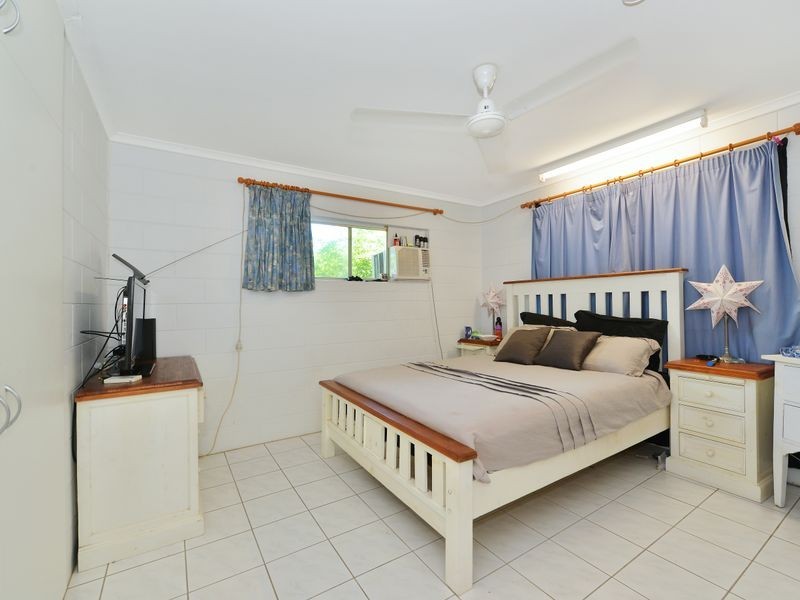 13 Norris Street, Whitfield QLD 4870