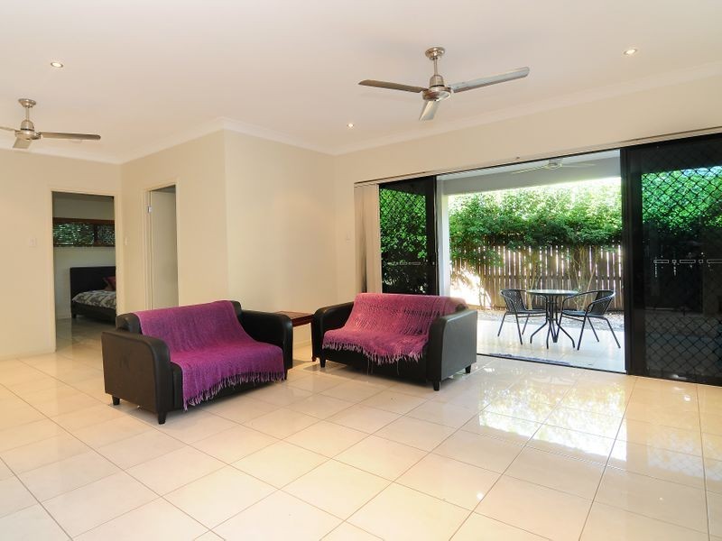 2/30 Lamb Street, Smithfield QLD 4878