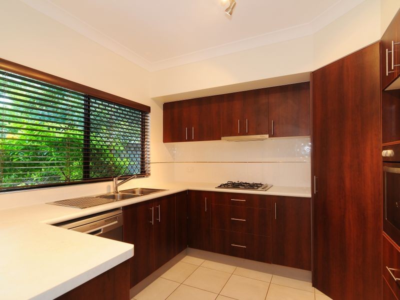 2/30 Lamb Street, Smithfield QLD 4878