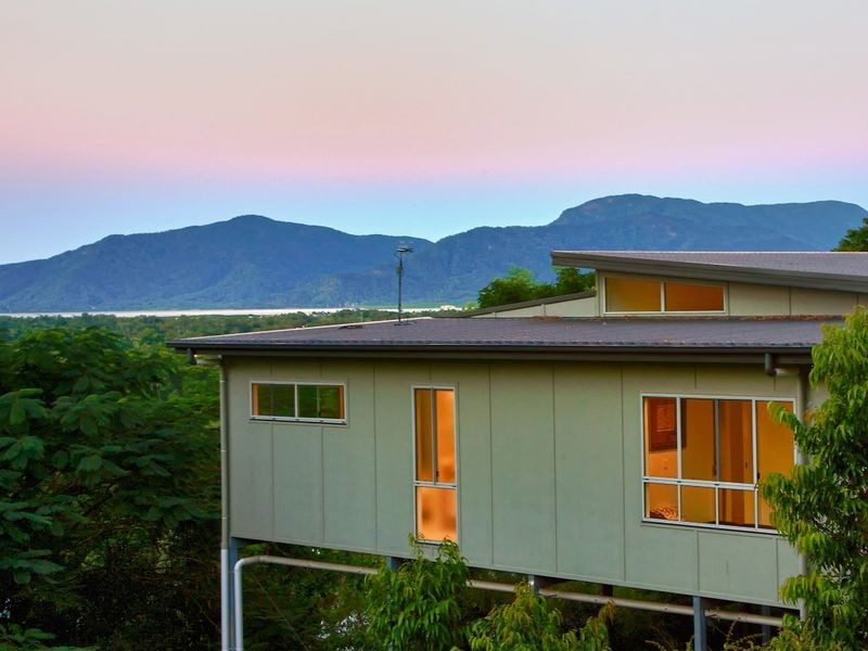 22 Bel-Air Drive, Whitfield QLD 4870