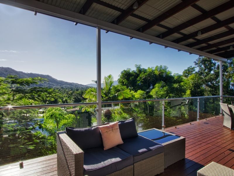 22 Bel-Air Drive, Whitfield QLD 4870