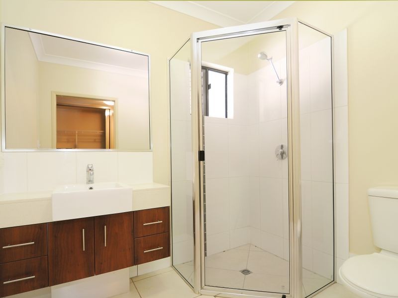 36/1 – 15 Robson Street, Mooroobool QLD 4870