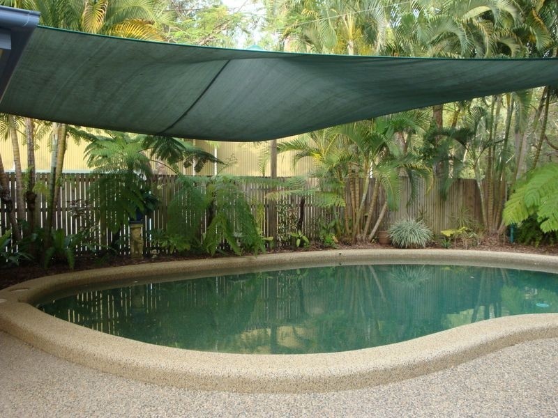 Manunda QLD 4870