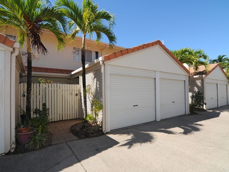 10/38 Springfield Crescent, Manoora QLD 4870