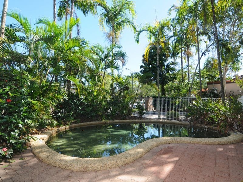 10/38 Springfield Crescent, Manoora QLD 4870