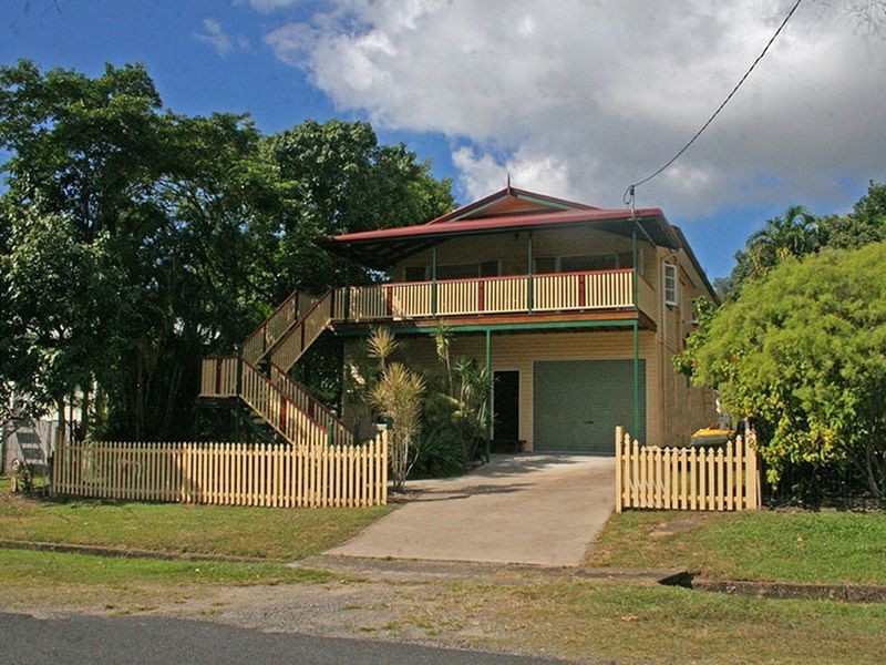 23 Passchendaele Street, Stratford QLD 4870