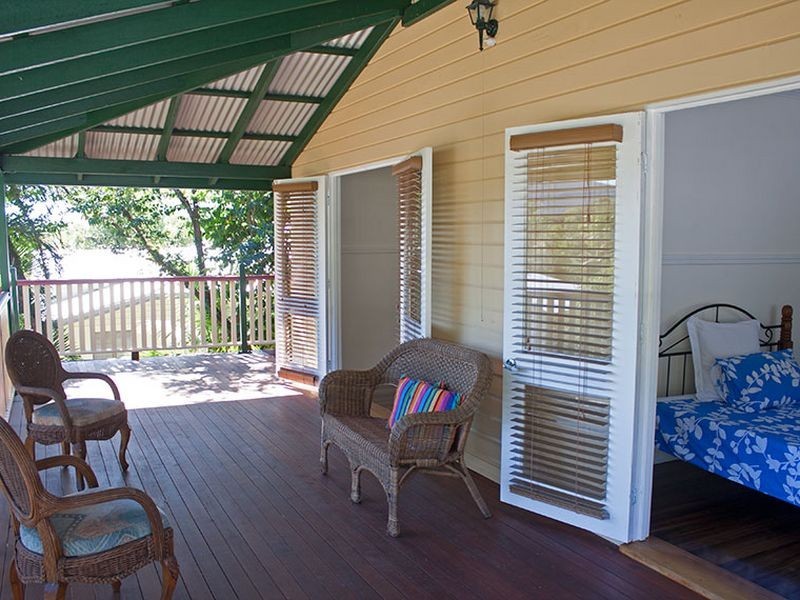 23 Passchendaele Street, Stratford QLD 4870