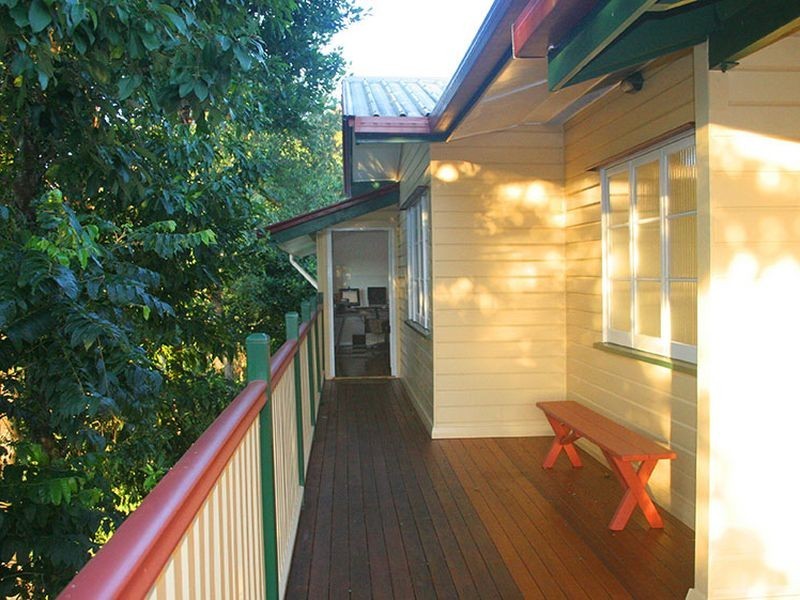 23 Passchendaele Street, Stratford QLD 4870