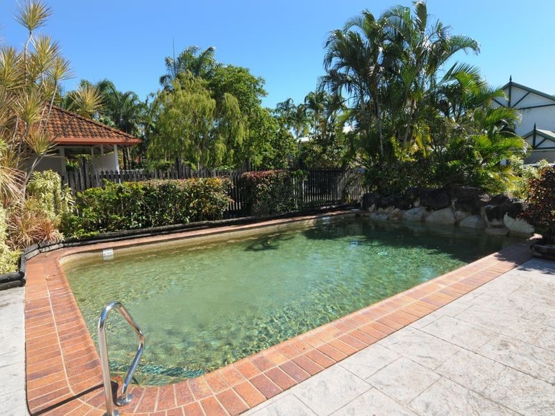6/9 Springfield Crescent, Manoora QLD 4870