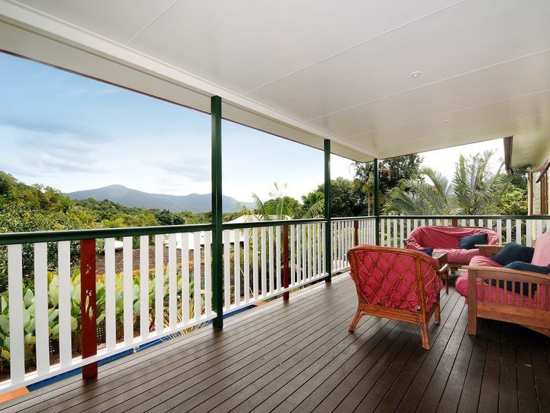 5 Stratford Chase, Stratford QLD 4870