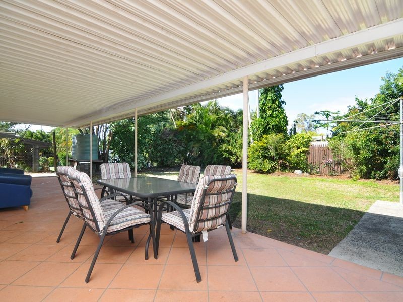 13 Serissa Street, Mooroobool QLD 4870